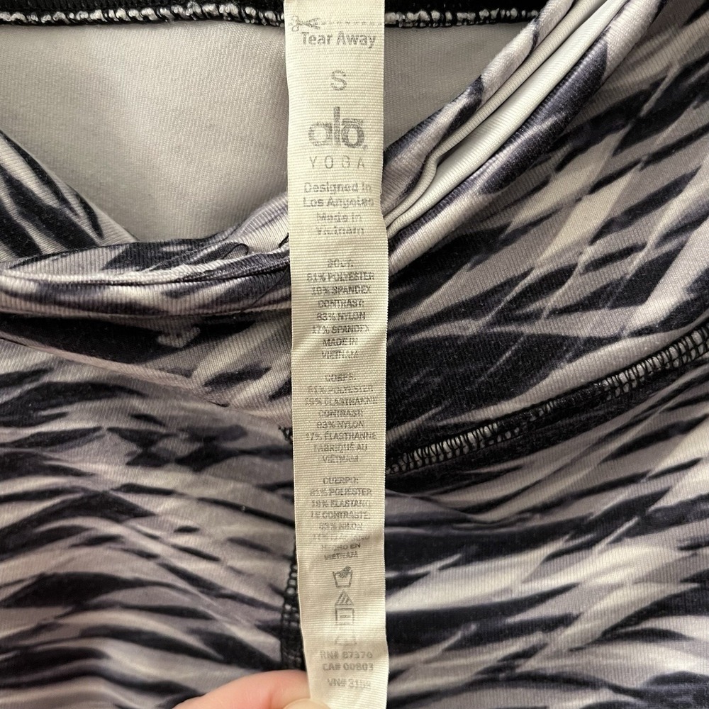 ALO Yoga Leggings Small Black White Runway Tight Ruffle Mesh Full Length Tiger - Picture 3 of 10